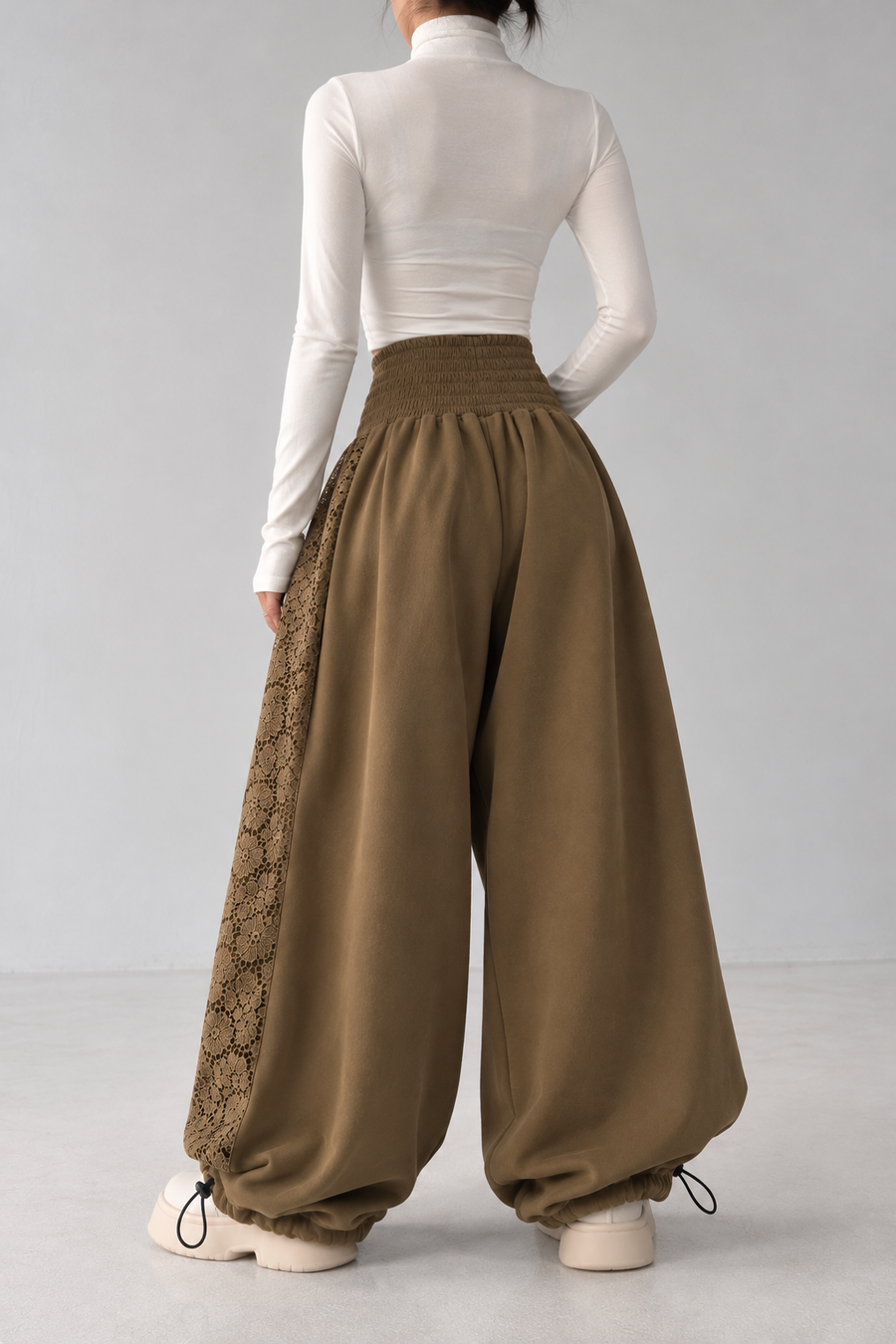 Winter Lace Pant