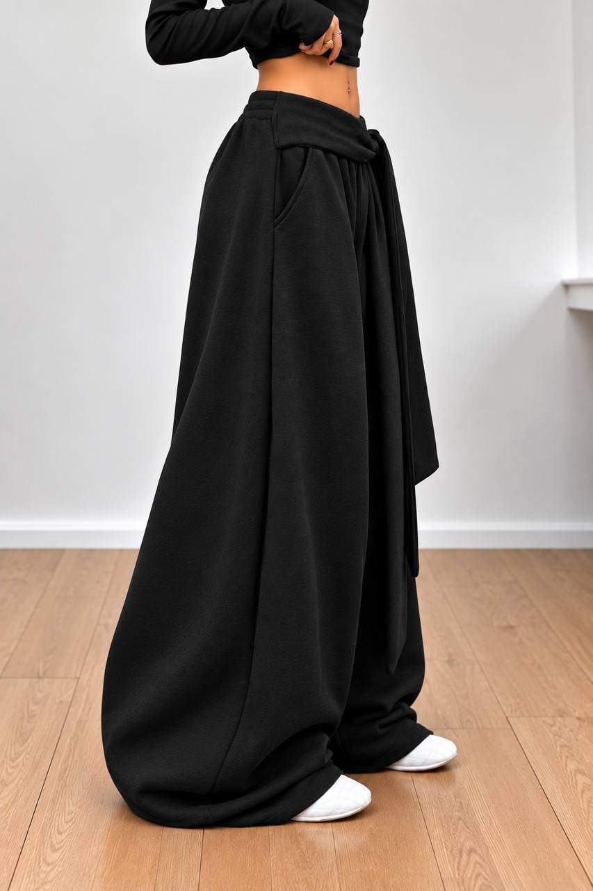 Draped Wide-Leg Pants – Black
