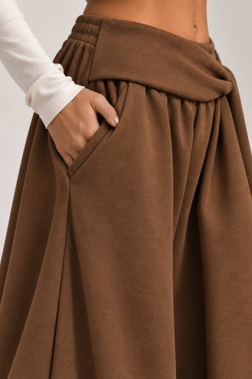 Draped Wide-Leg Pants – Brown