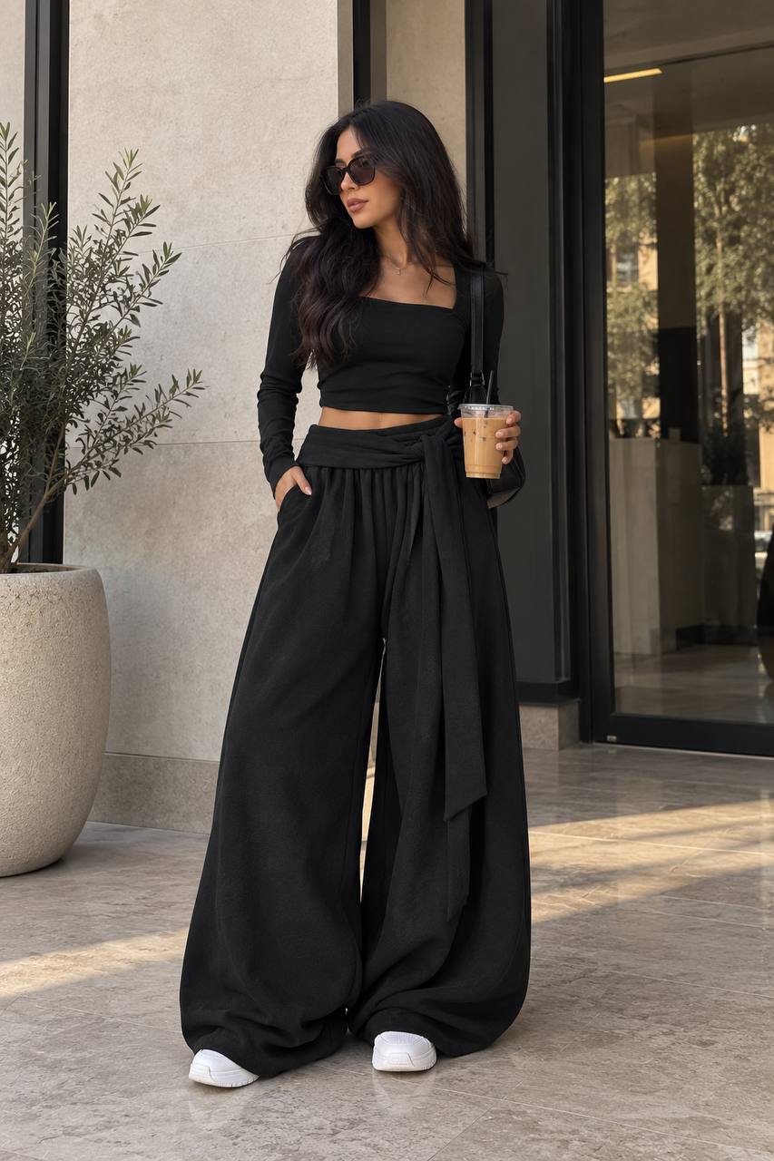 Draped Wide-Leg Pants – Black