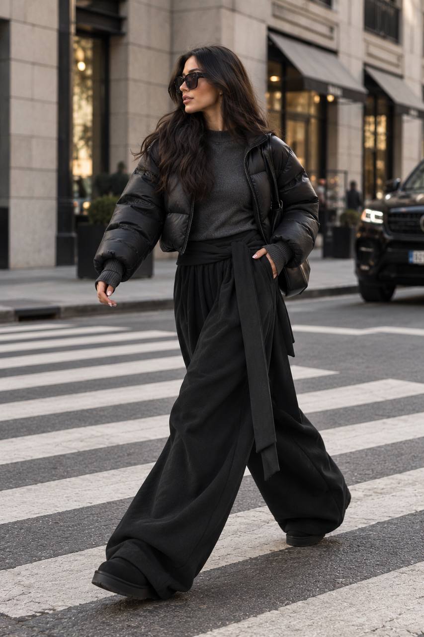 Draped Wide-Leg Pants – Black